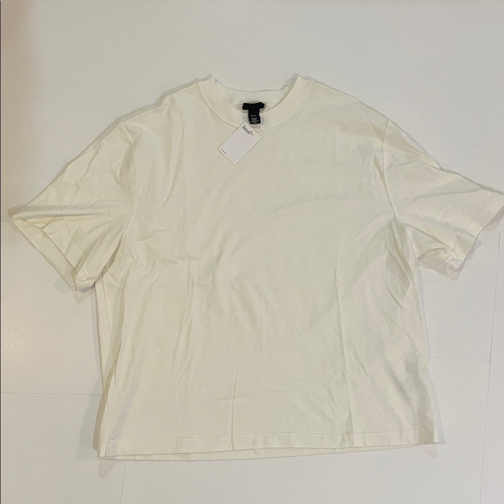 NWT Men’s H&M White/Cream Short Sleeve Tee size XL